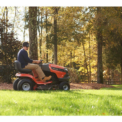 Husqvarna YTH22V46